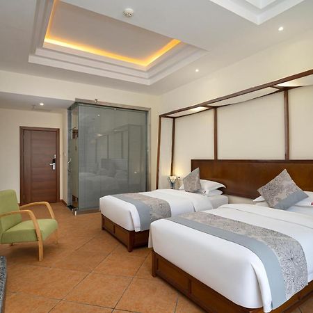 Guilin Crystal Crescent Moon Hotel Εξωτερικό φωτογραφία